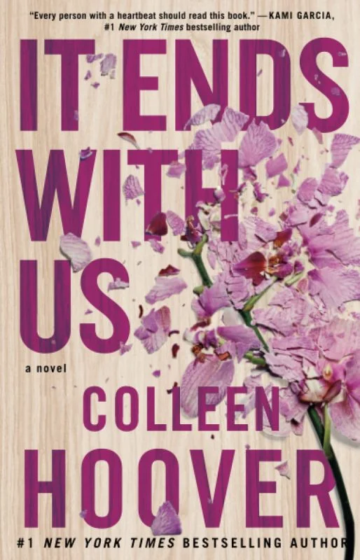 کتاب It Ends with Us رمان انگلیسی ما تمامش می کنیم اثر کالین هوور Colleen Hoover